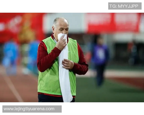 考辛斯盛赞狄龙的影响力称其是赢球文化的传播者值得更多认可 考辛斯盛赞狄龙的影响力称其是赢球文化的传播者值得更多认可